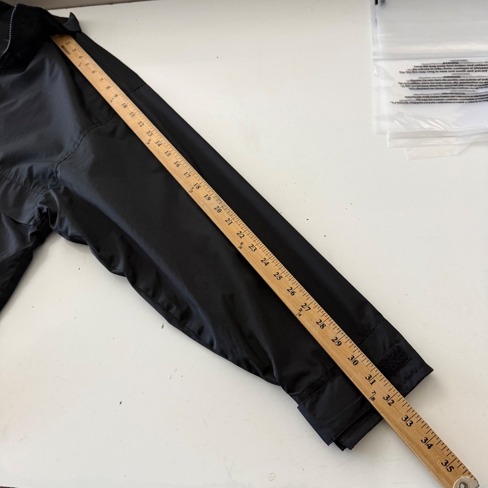 PING Solid Black Full Zip Polyester Vented Windbr… - image 6